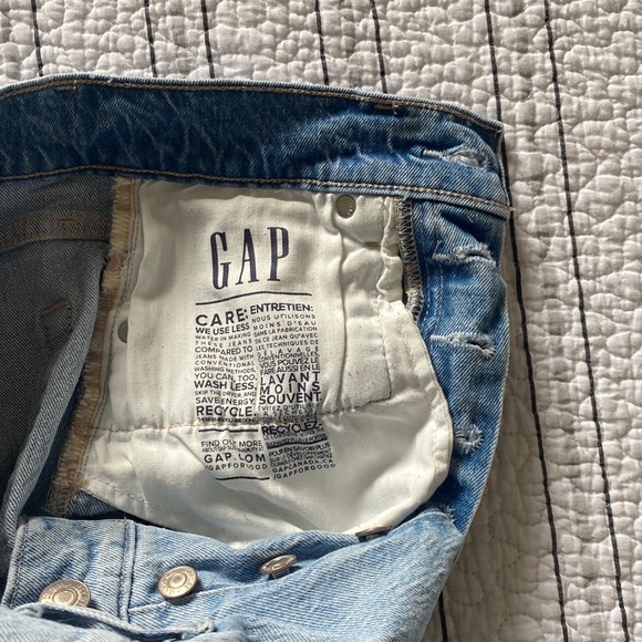 GAP Cheeky Straight High Rise Jeans - Picture 13 of 13